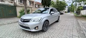 Toyota Axio 1.5 Hybrid 2WD 2014 Silver