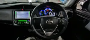 Toyota Axio 1.5 Hybrid 2WD 2014 Silver
