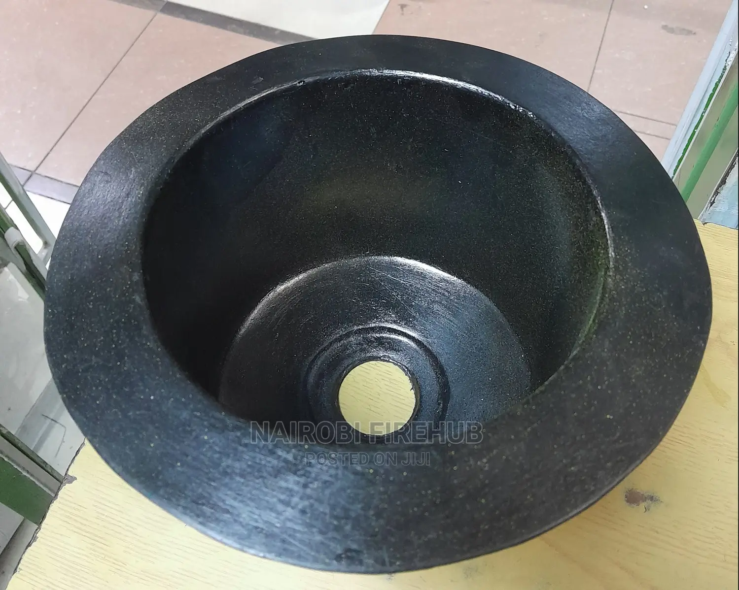Round School Laboratory Sink
