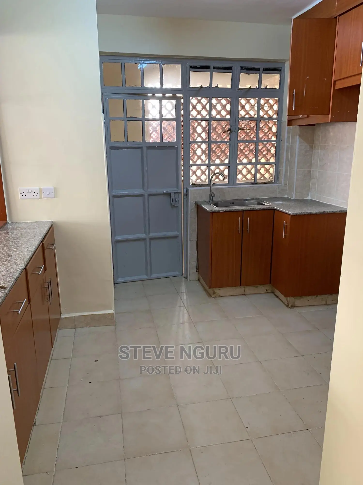 3bdrm Apartment in Greatwall Apartments, Mlolongo for sale