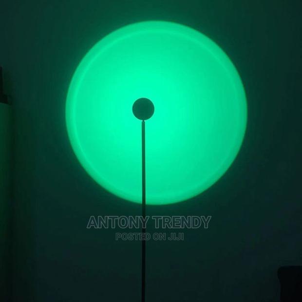 Remote Control RGB Sunset Projection Lamp 16 - main view
