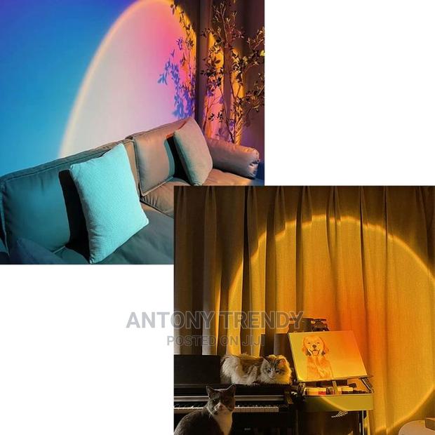 16 Colors Night Light 360° Rotation Rainbow Lights - thumbnail 2