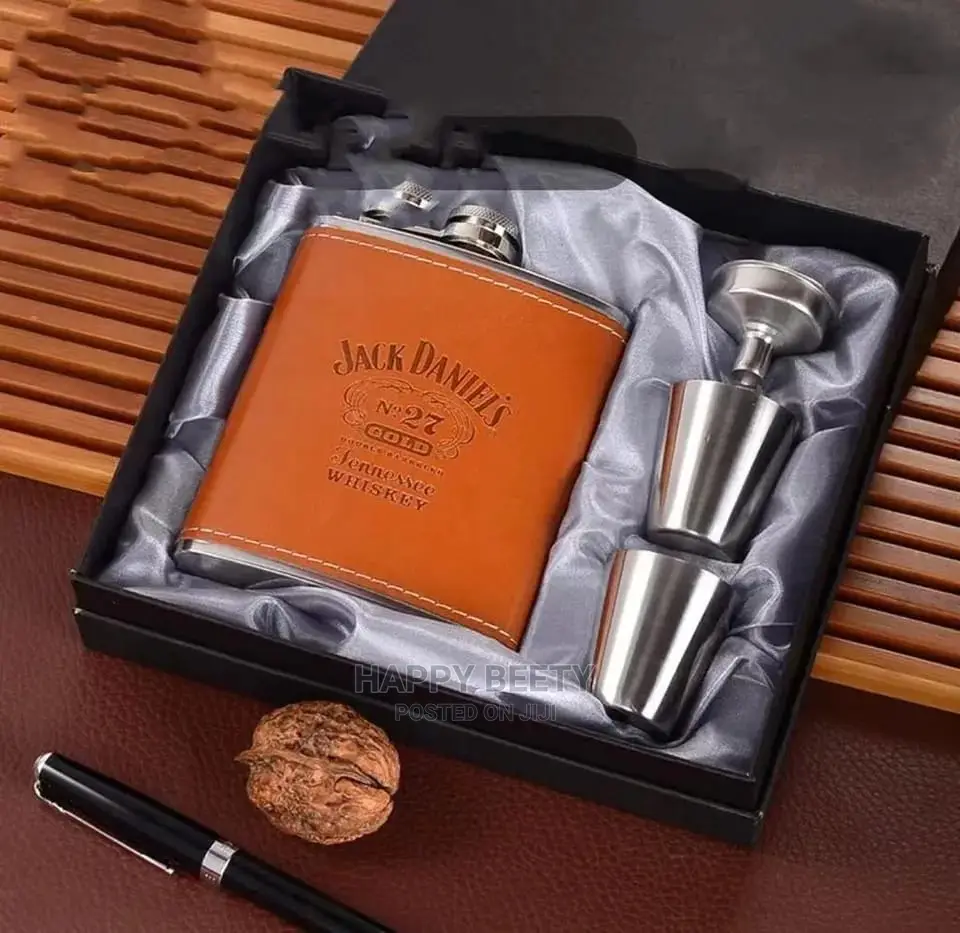 Whiskey Flask With Two Stainless Steel Tot Glass
