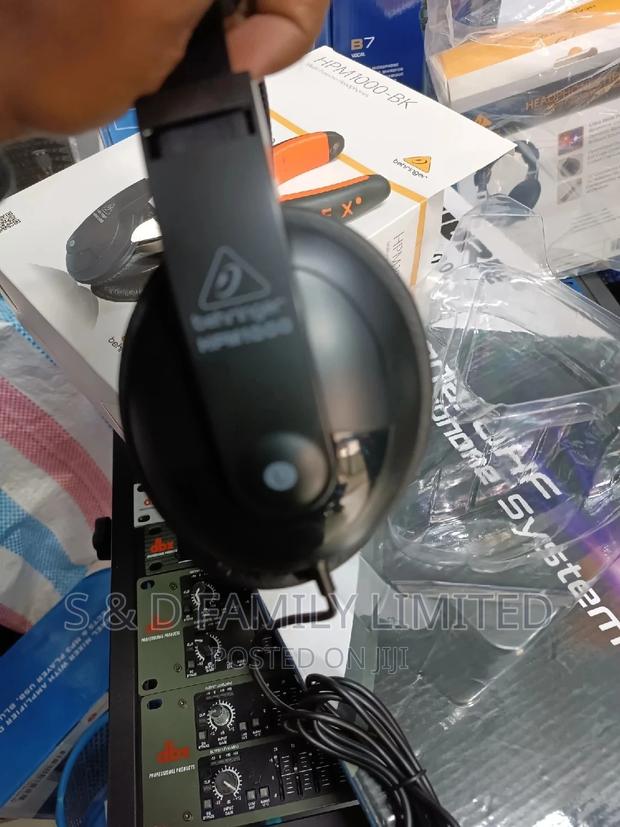 Behringer HPM1000-BK Headphones - thumbnail 2