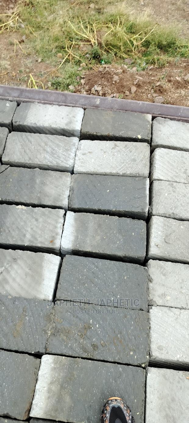 Japhetic Quality Stones,Mawe Quality*" - thumbnail 3