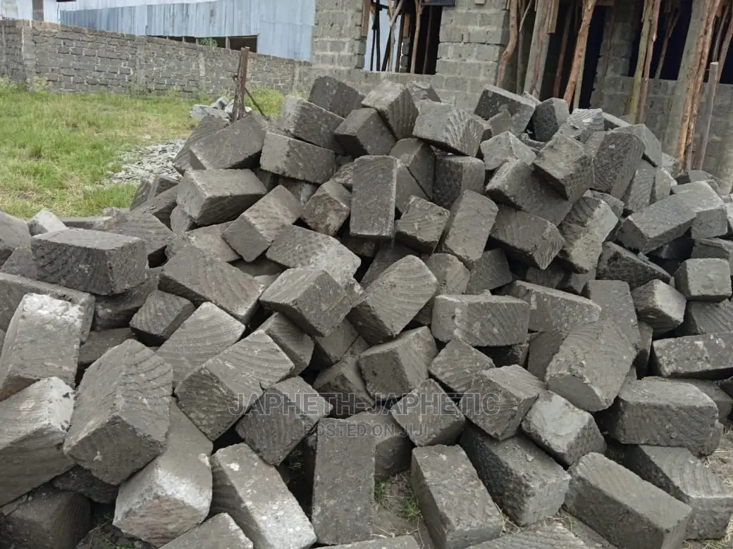 Grey Stones, Ndarugo" Thika Mawe