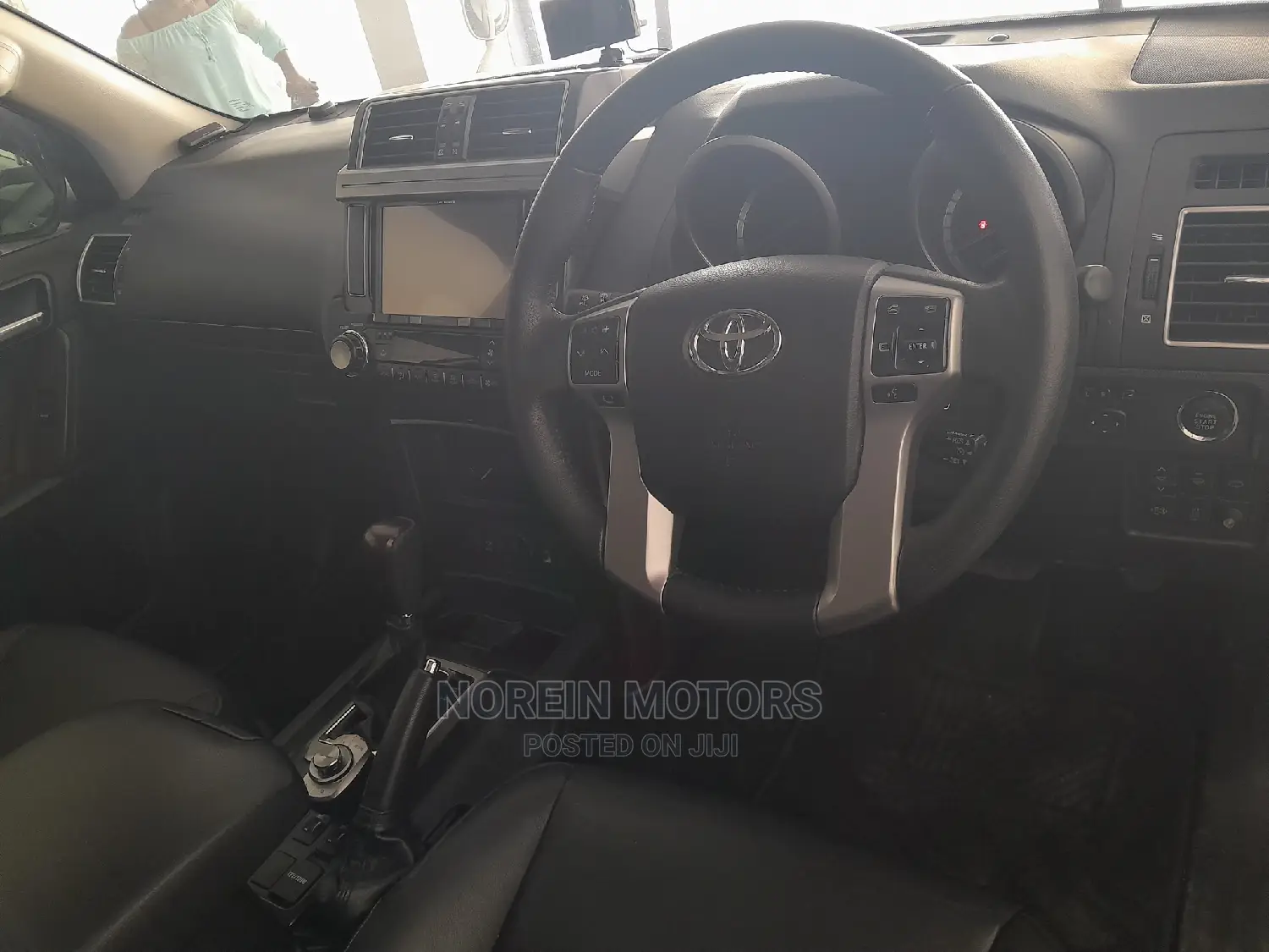 Toyota Land Cruiser Prado 2015 White