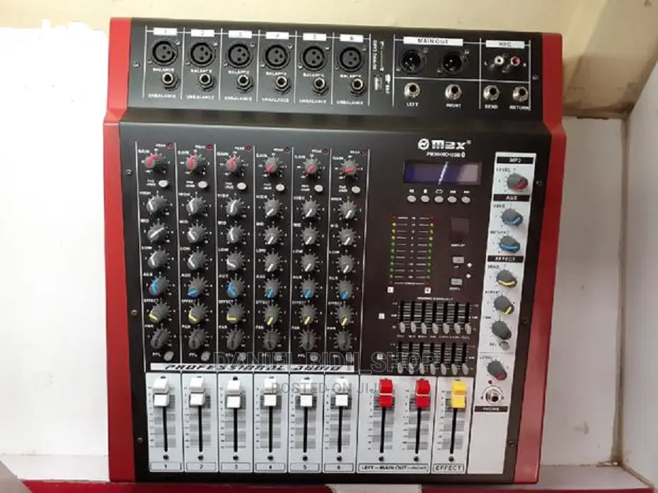 Max Professional 6 Channel Powered Mixer