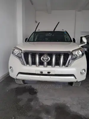 Toyota Land Cruiser Prado 2015 White