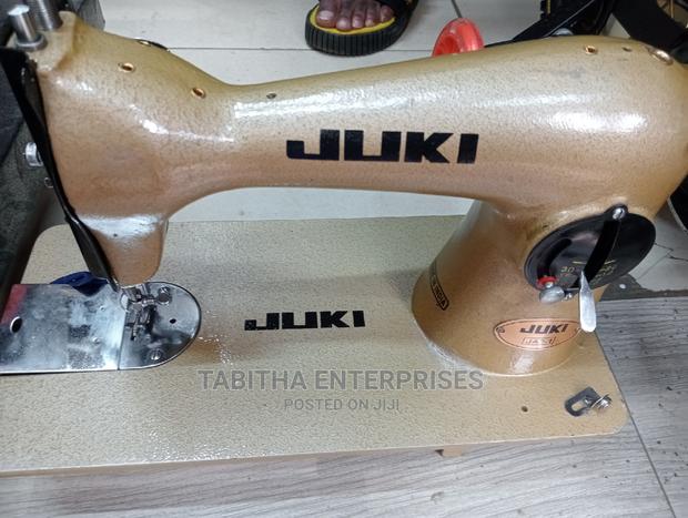 Juki Sewing Machine/Commercial Sewing Machine