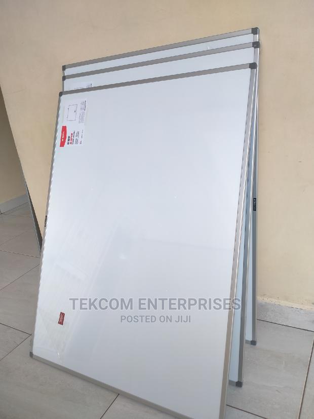 Whiteboard -4x3- Whiteboard With Free Duster - main view