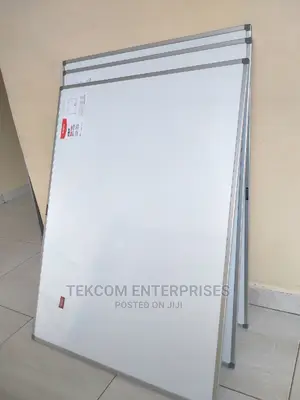 Whiteboard -4x3- Whiteboard With Free Duster