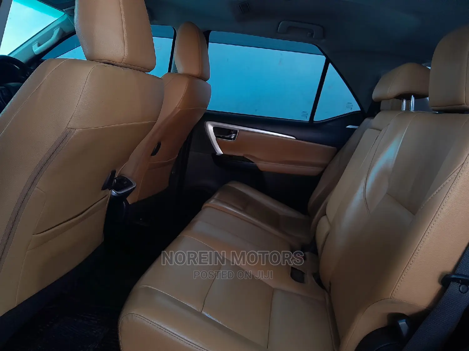 Toyota Fortuner 2016 Black