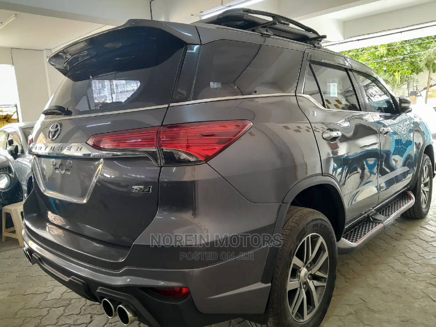 Toyota Fortuner 2016 Black