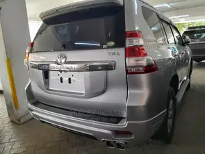 Toyota Land Cruiser Prado 2016 Silver
