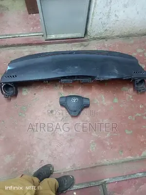 Fielder 161 Dashboard, Steering Airbags and Safety Belts