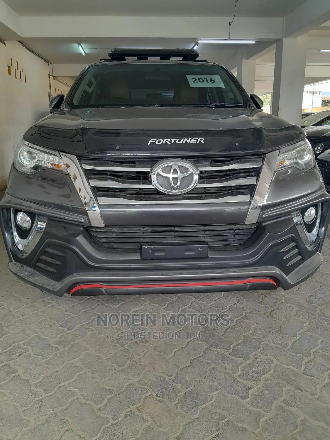 Toyota Fortuner 2016 Black