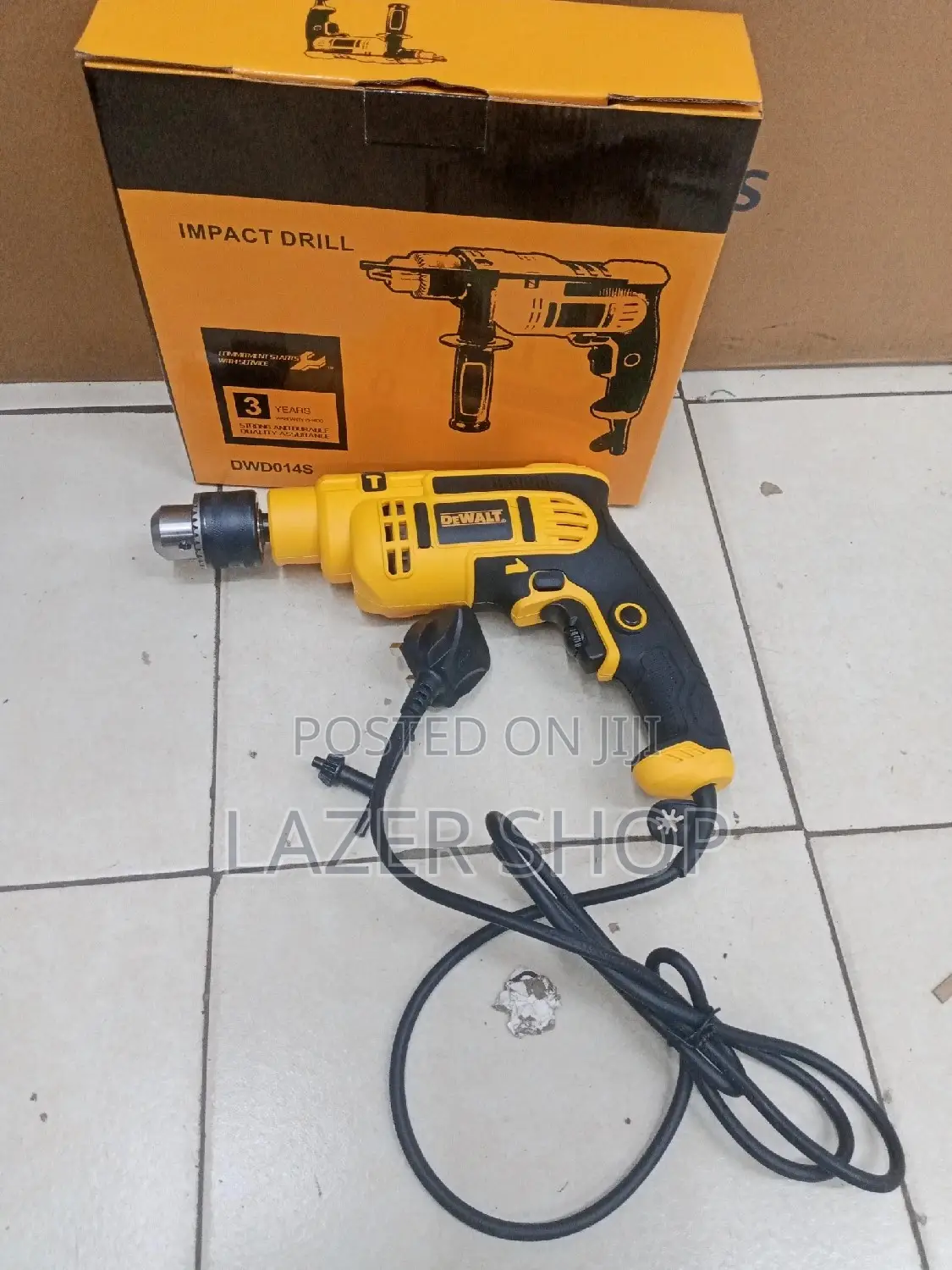 Dewalt Drill 700w