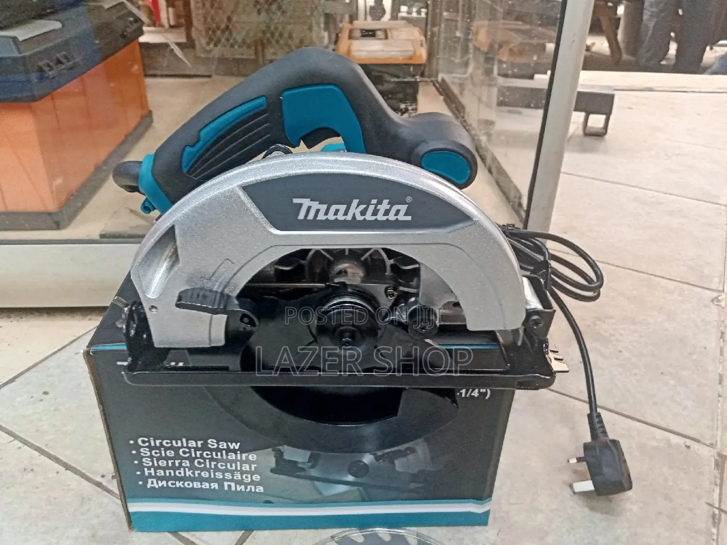 7" Makita Circular Saw