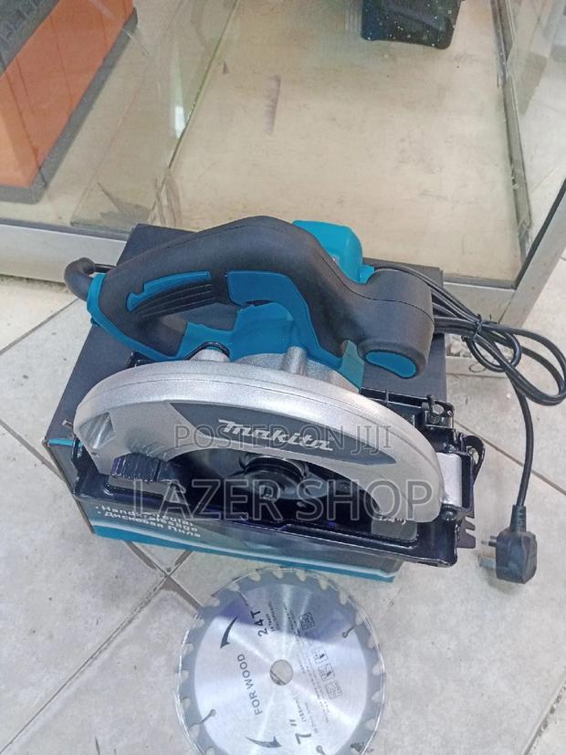 7" Circular Saw - thumbnail 2