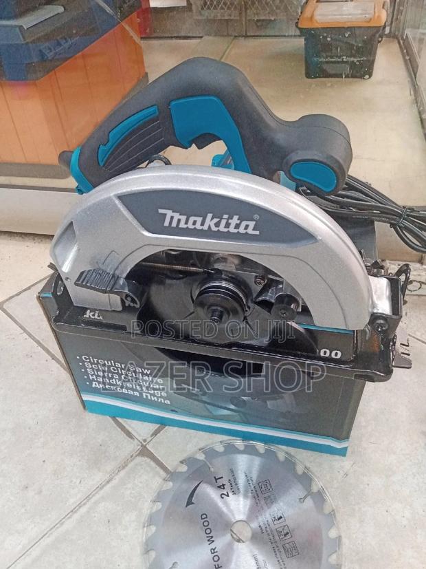 7" Circular Saw - thumbnail 3