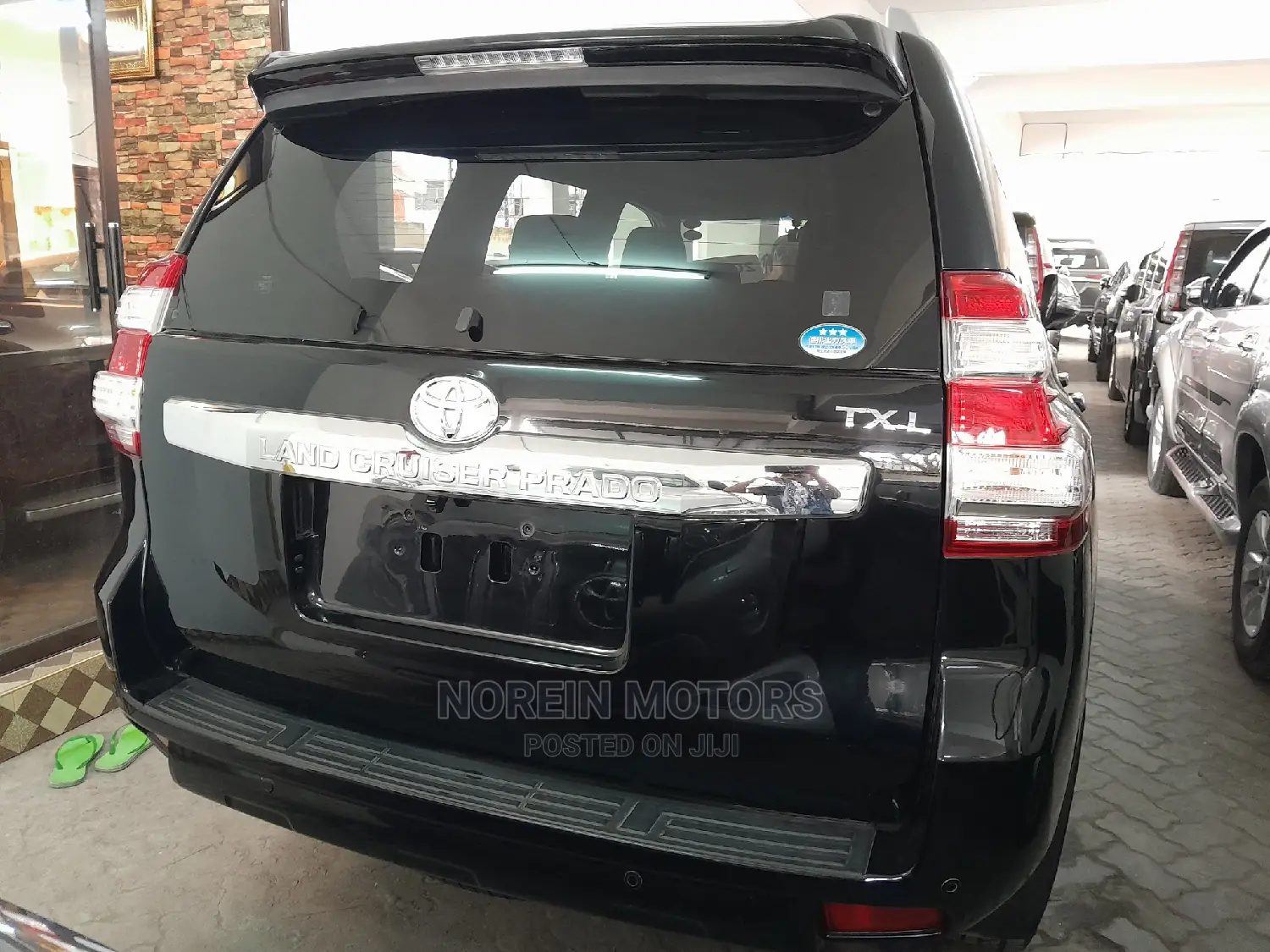Toyota Land Cruiser Prado 2017 Black