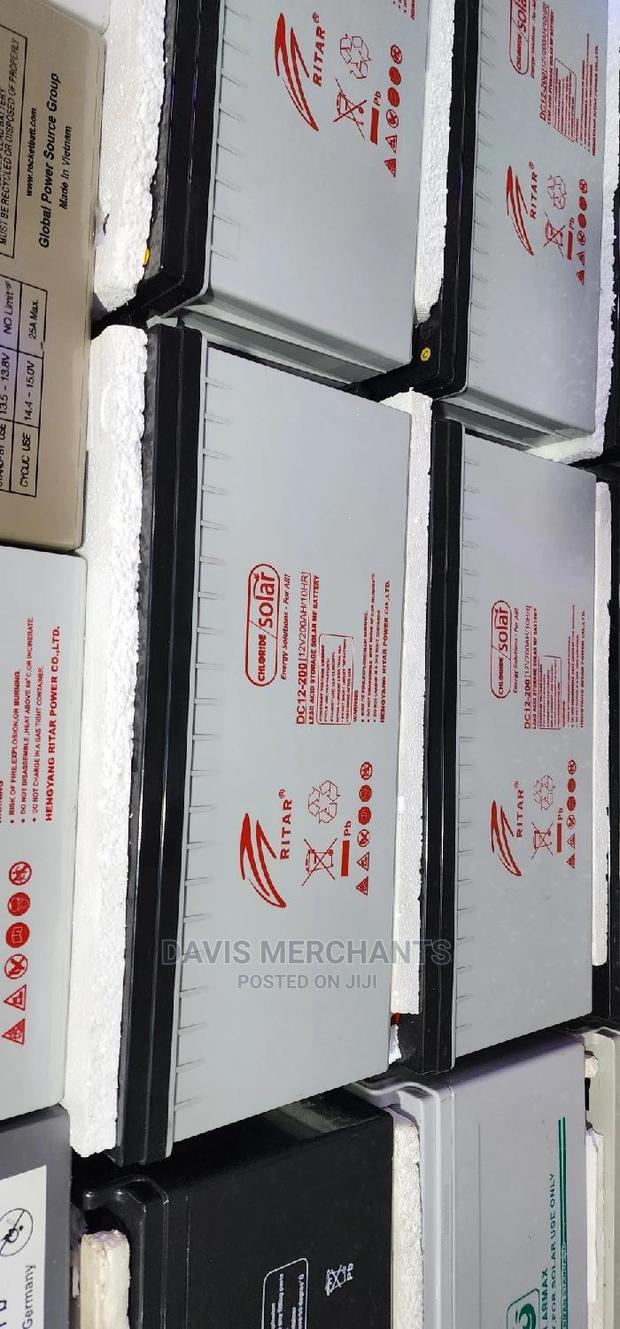 Deep Cycle Solar Battery With 200amps - thumbnail 2