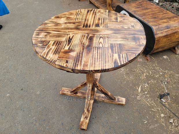 Exotic Table - thumbnail 2