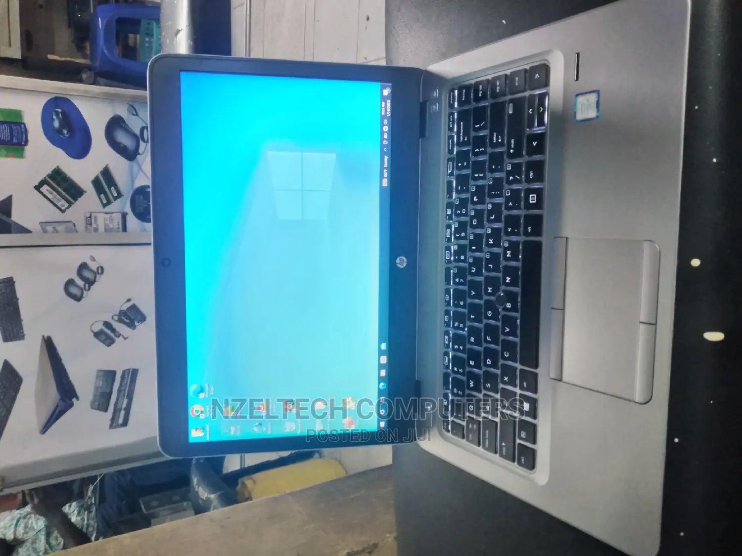 Laptop HP EliteBook 820 G1 4GB Intel Core I5 HDD 500GB