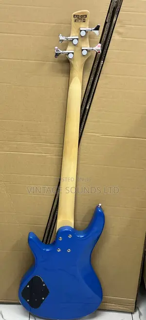 Ibanez 4 String Bass Guitar, Right Handed, Black (Gsr200bl)