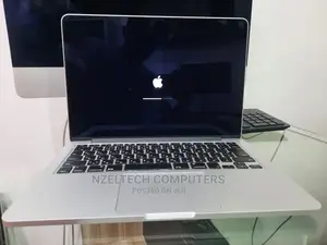 Laptop Apple MacBook 4GB Intel Core I5 SSHD (Hybrid) 500GB