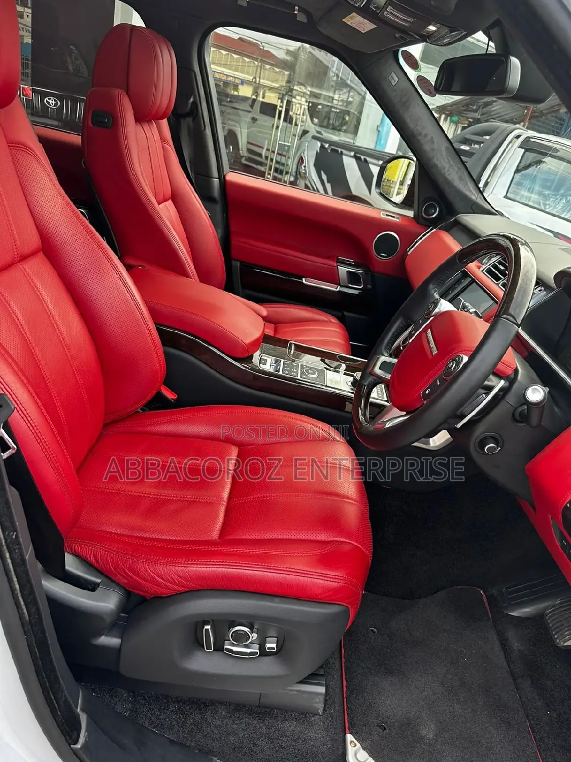 Land Rover Range Rover Vogue 2016 White