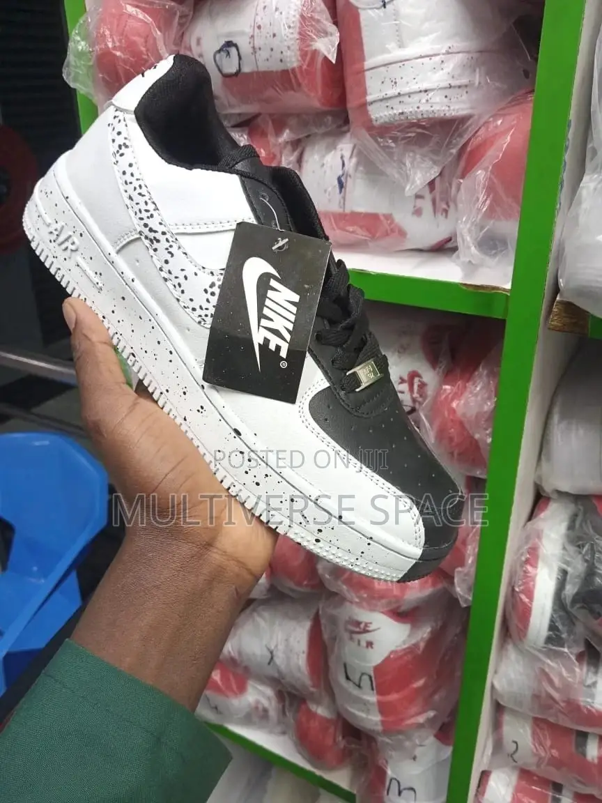 Nike Air Force