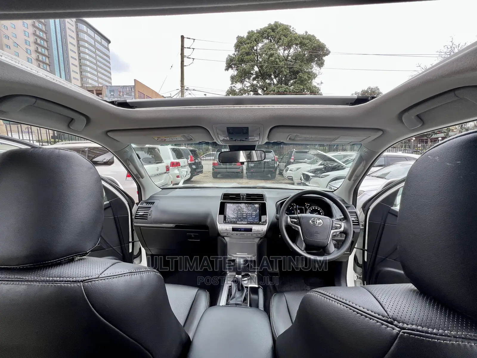 Toyota Land Cruiser Prado 2.8 2018 White