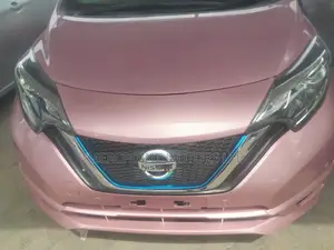 Nissan Note 2016 Pink