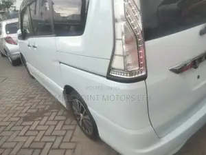 Nissan Serena 2016 White