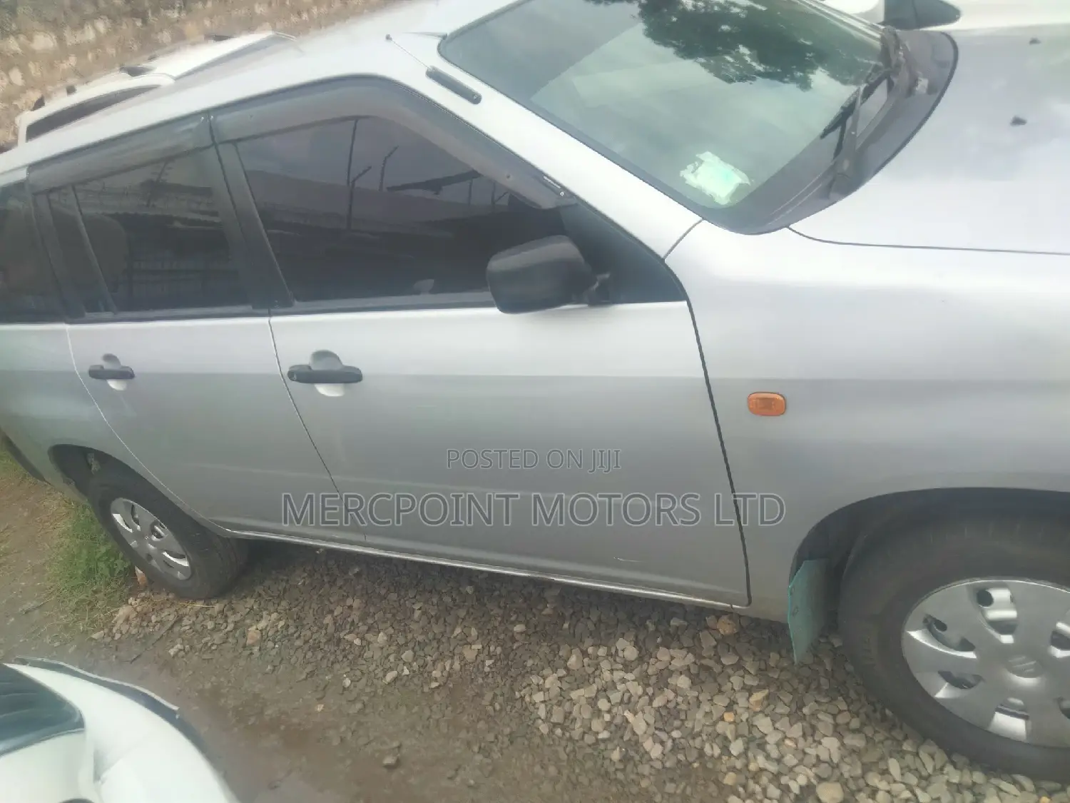 Toyota Succeed 2012 Silver