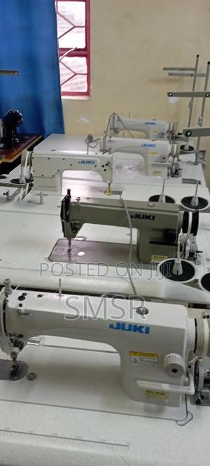 Industrial Sewing Machine - thumbnail 2