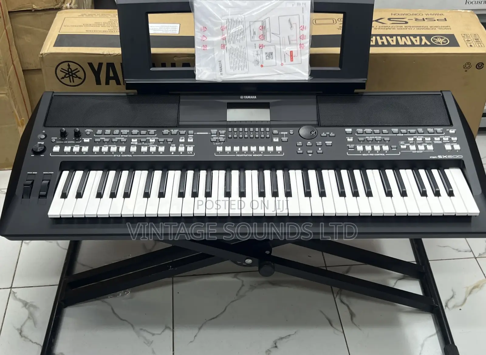 Yamaha PSR-Sx600: 61-Key Professional Arranger Performance.