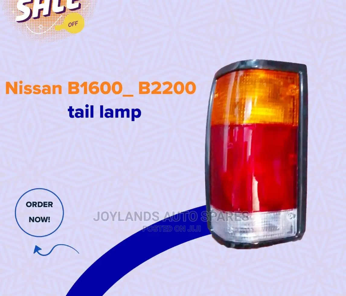 Nissan B1600-B2200 Tail Lamp