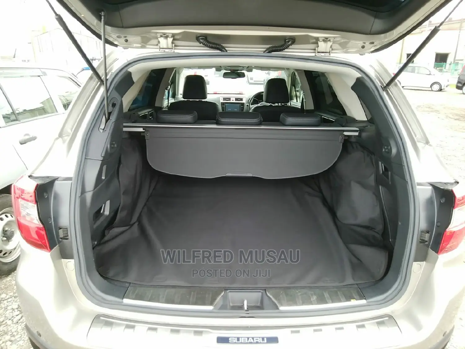 Subaru Outback 2017 Silver