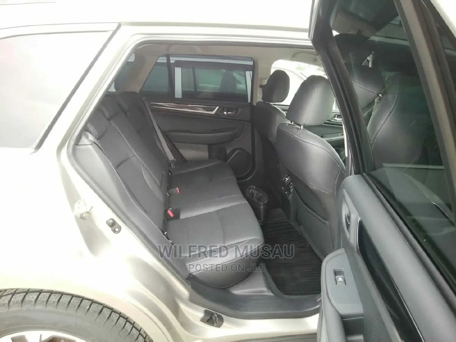 Subaru Outback 2017 Silver