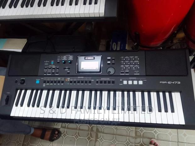 PSR E-473 Keyboard 61 Keys Yamaha - main view