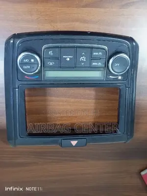 Fielder/Axio161 Ac Control With Hazzard Button