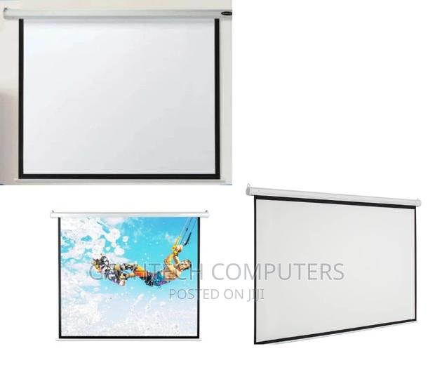 180 X 180 Manual Projector Screen Techcom - main view