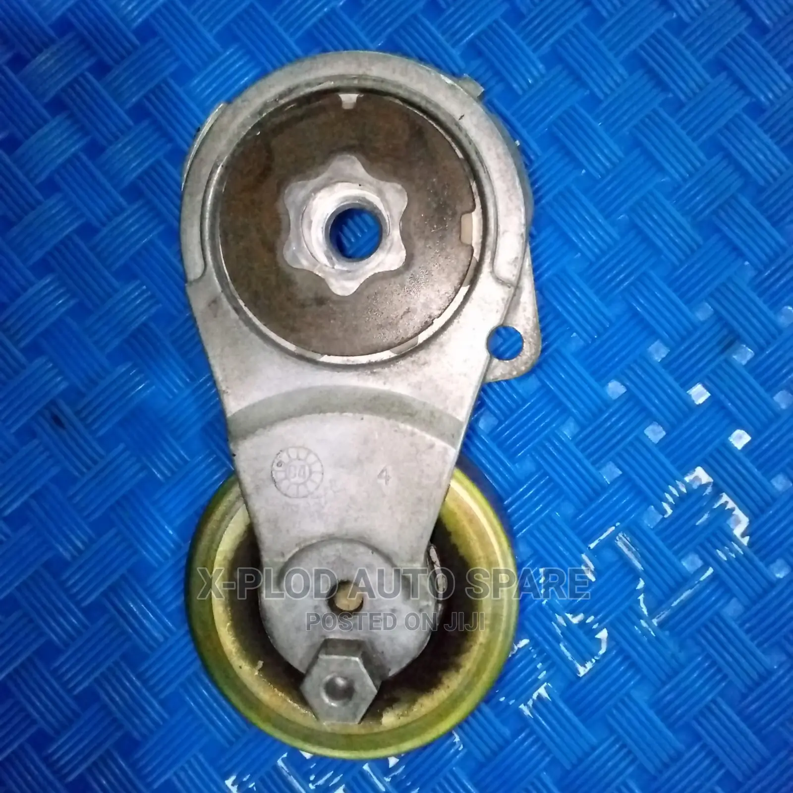 Nissan (X-Trail, Serena, Dualis) MR20 Belt Tensioner