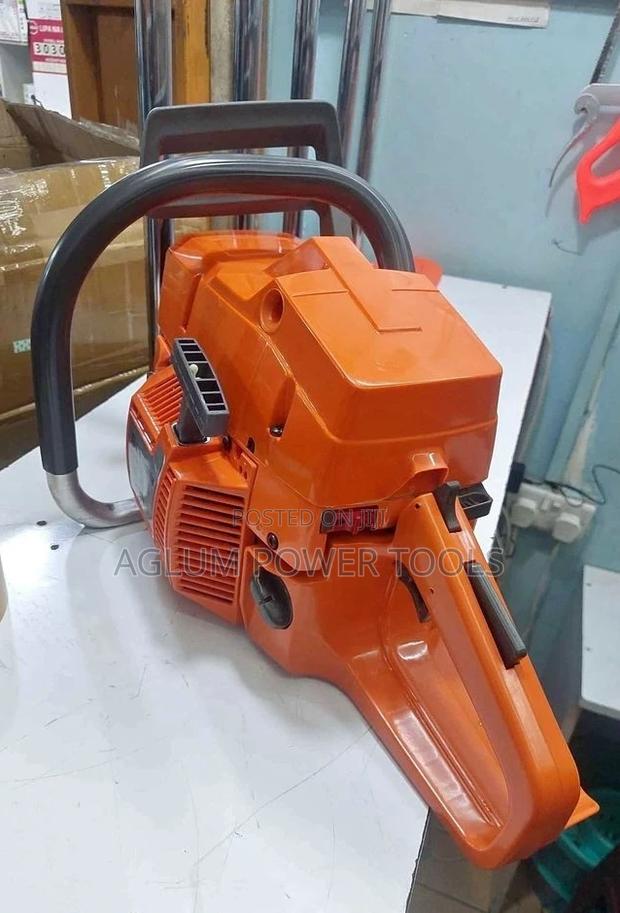 Powerful Chainsaw Husqvarna - main view