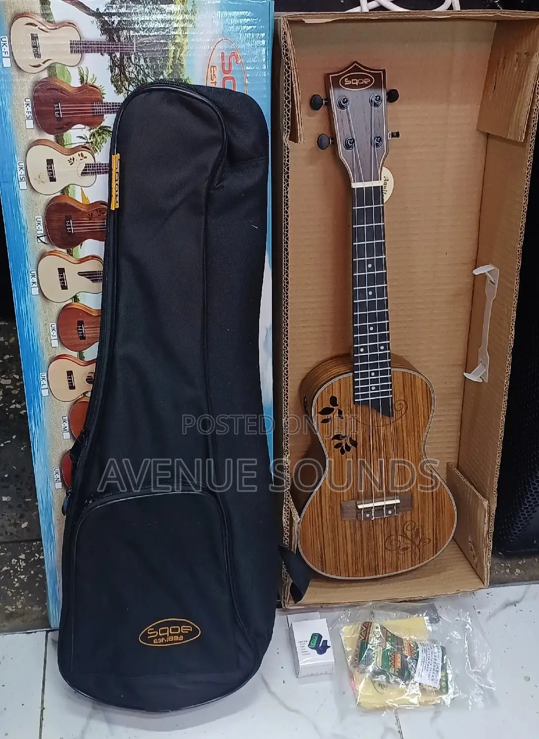 SQOE Ukulele