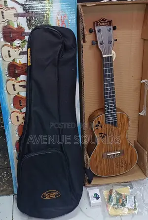 SQOE Ukulele