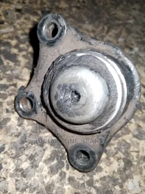 Lower and Upper Ball Joint Mitsubishi Pajero,L200.